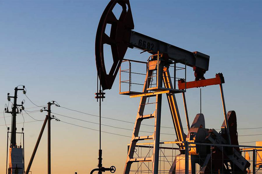 Ban of russian fossil fuels may become the last step to defeat russia Ban of russian fossil fuels may become the last step to defeat russia
