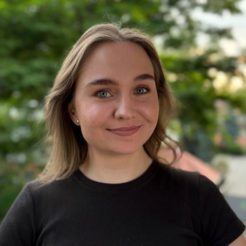polina-holub